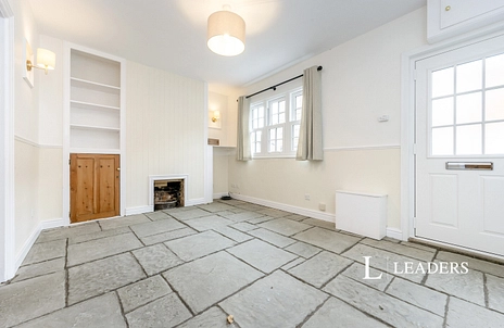 2 bedroom cottage to rent - Mill Street, Newport Pagnell, MK16 - Property View 3