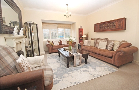 4 bedroom house for sale - Rosemullion Avenue, Tattenhoe, Milton Keynes, Buckinghamshire, MK4 - Property View 3