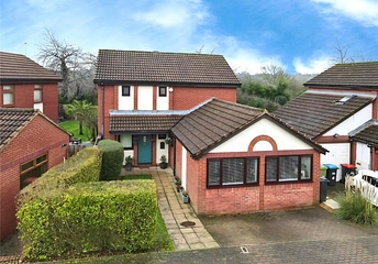 4 bedroom house for sale - Dyers Mews, Neath Hill, Milton Keynes, MK14 - Property View 1