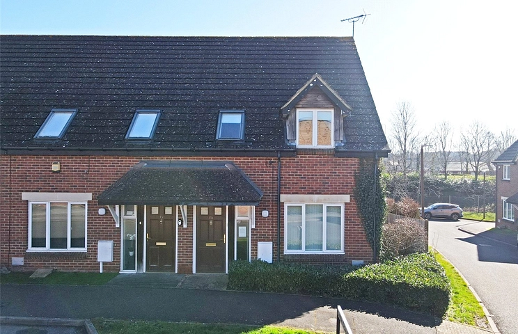 2 bedroom house for sale - Redding Grove, Crownhill, Milton Keynes, Buckinghamshire, MK8