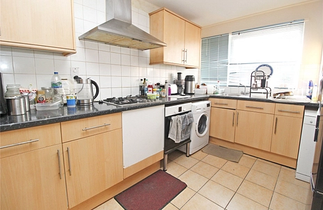 3 bedroom house for sale - Lamberts Croft, Greenleys, Milton Keynes, Buckinghamshire, MK12 - Property View 2