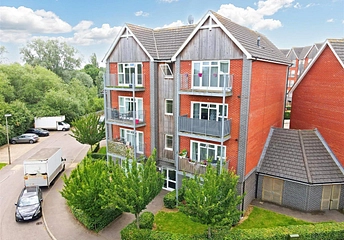 2 bedroom apartment for sale - Millward Drive, Bletchley, Milton Keynes, Buckinghamshire, MK2 - Property View 1