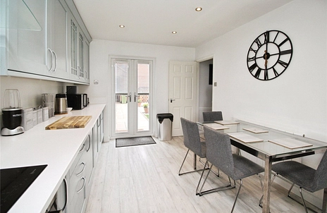 2 bedroom house for sale - Broadway Avenue, Giffard Park, Milton Keynes, Buckinghamshire, MK14 - Property View 3