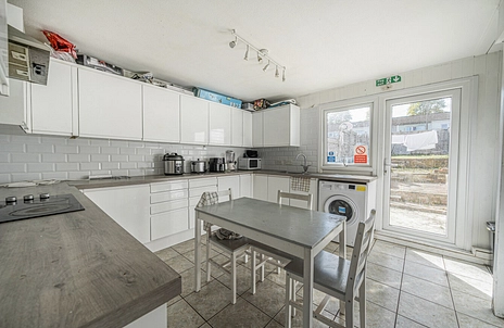 5 bedroom house for sale - Farthing Grove, Netherfield, Milton Keynes, Buckinghamshire, MK6 - Property View 3