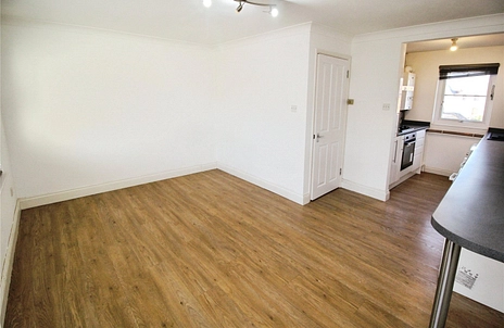 2 bedroom duplex for sale - Pollys Yard, Newport Pagnell, Buckinghamshire, MK16 - Property View 2