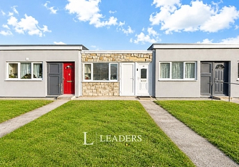 2 bedroom bungalow for sale - Beadlemead, Netherfield, Milton Keynes, Buckinghamshire, MK6 - Property View 1