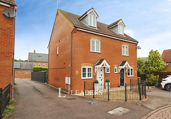 3 bedroom house for sale - Proctor Rise, Grange Farm, Milton Keynes, MK8 - Property View 1