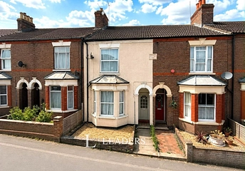 6 bedroom house for sale - Cambridge Street, Wolverton, Milton Keynes, Buckinghamshire, MK12 - Property View 1