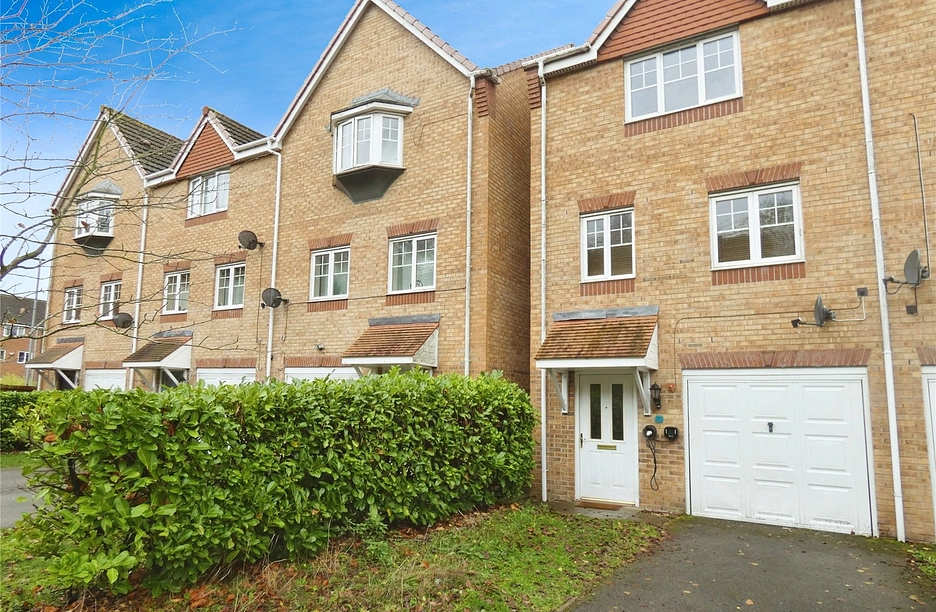 3 bedroom house for sale - Cairngorm Drive, Mansfield, Nottinghamshire, NG18 - Property View 1