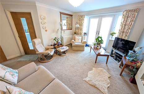 2 bedroom bungalow for sale - Hanover Close, Forest Town, Mansfield, Nottinghamshire, NG19 - Property View 2