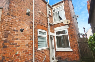 1 bedroom apartment to rent - Mansfield Road, Alfreton, Derbyshire, DE55