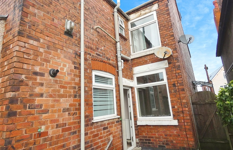 1 bedroom apartment to rent - Mansfield Road, Alfreton, Derbyshire, DE55