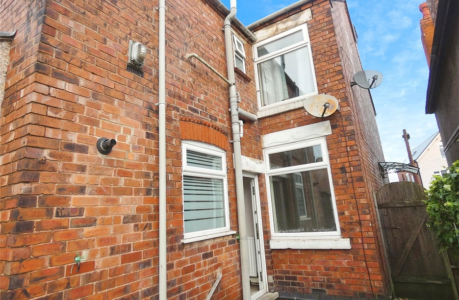 1 bedroom apartment to rent - Mansfield Road, Alfreton, Derbyshire, DE55 - Property View 1