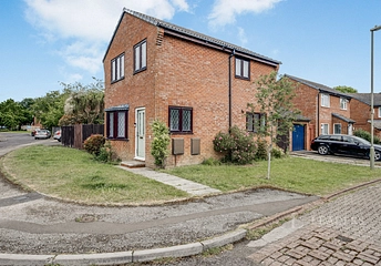 3 bedroom house to rent - Acacia Road, Hordle, Lymington, SO41 - Property View 1