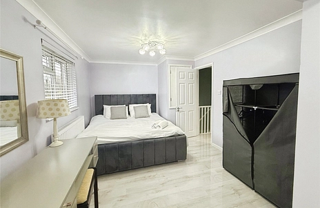 3 bedroom terraced to rent - Chatsworth Way, BH25 - Property View 2