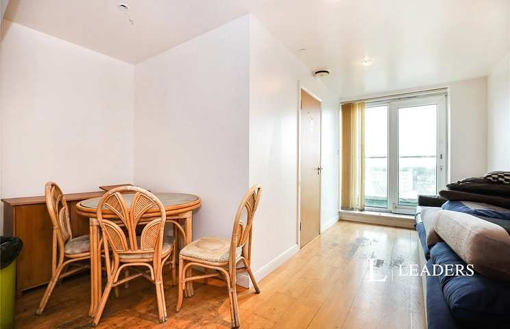 2 bedroom apartment to rent - Northampton House, Wellington Street, Northampton, NN1