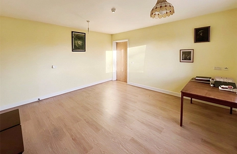 2 bedroom apartment for sale - The Firs, Nottingham, Sherwood, NG5 - Property View 3