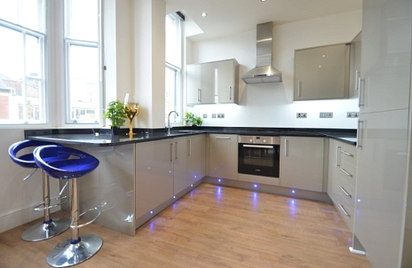 3 bedroom apartment to rent - Wheeler Gate House, 25-29 Wheeler Gate, Nottingham, NG1 - Property View 2