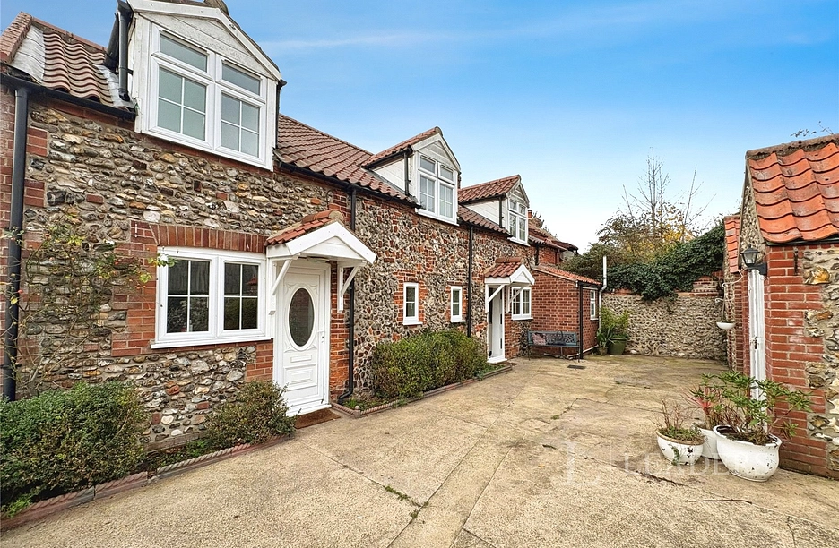 3 bedroom house to rent - Mill Road, Stokesby, Great Yarmouth, NR29 - Property View 1