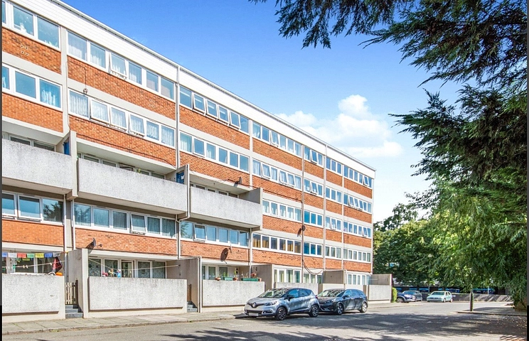 3 bedroom apartment to rent - Suffolk Square, NR2