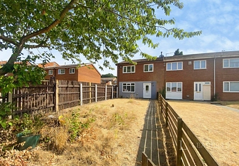 3 bed house for rent in Barent Walk, Nottingham, NG5