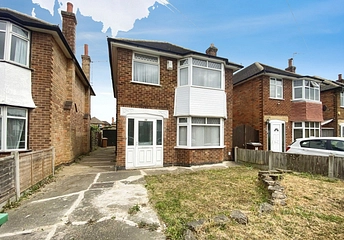 3 bed house for rent in Heckington Drive, Nottingham, Nottinghamshire, NG8
