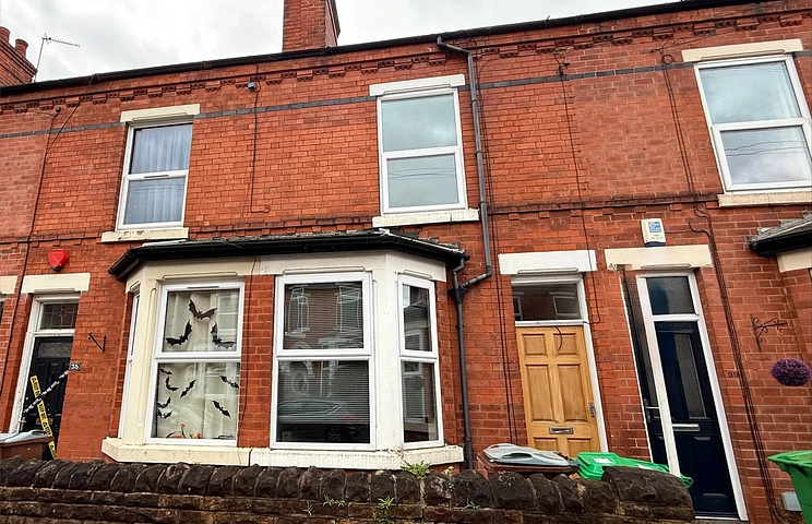 4 bedroom property to rent - Crossman Street, Nottingham, NG5