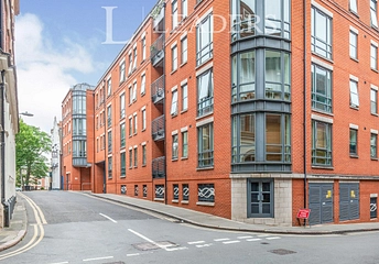 1 bedroom apartment to rent - Weekday Cross Building, Pilcher Gate, Nottingham, NG1 - Property View 1