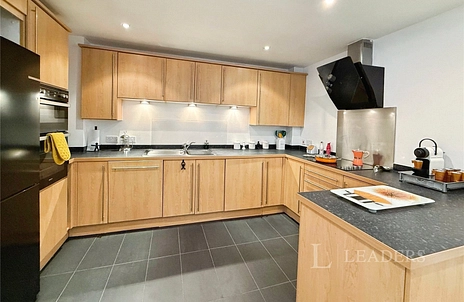 2 bedroom apartment to rent - Channel Way, Southampton, SO14 - Property View 2