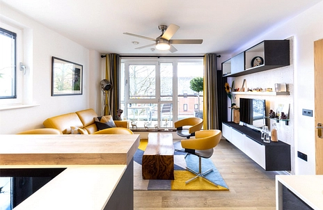 2 bedroom apartment to rent - Sapphire Court, Ocean Way, Southampton, SO14 - Property View 2