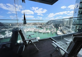 2 bed flat/apartment for rent in The Hawkins Tower, Ocean Way, Southampton, SO14