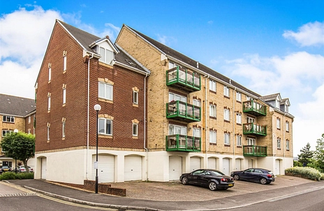 2 bedroom apartment to rent - Pacific Close, Southampton, SO14 - Property View 2