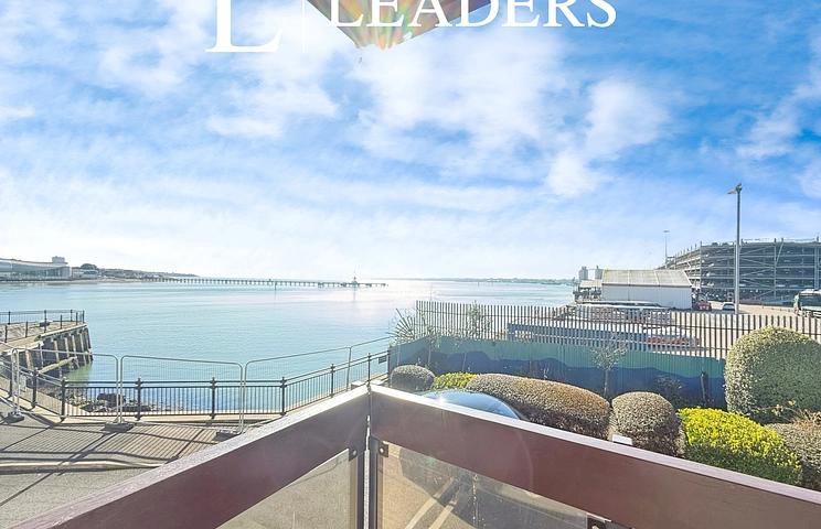 2 bedroom apartment to rent - Pacific Close, Southampton, SO14