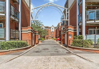 2 bedroom apartment to rent - Briton Street, Southampton, SO14 - Property View 1