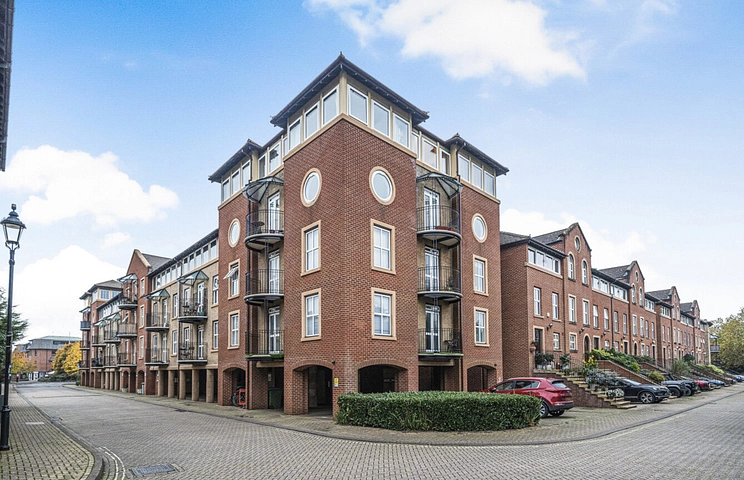 3 bedroom apartment for sale - Asturias Way, Southampton, Hampshire, SO14