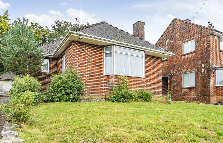 2 bedroom bungalow for sale - Inverclyde Road, Poole, Dorset, BH14