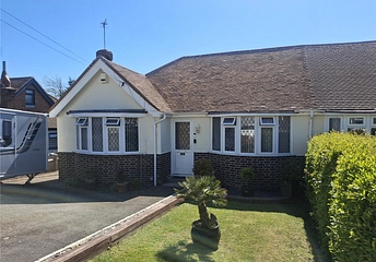 3 bedroom bungalow for sale - Pevensey Park Road, Westham, Pevensey, East Sussex, BN24 - Property View 1