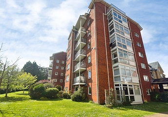 2 bedroom apartment for sale - Christchurch Road, Bournemouth, Dorset, BH1 - Property View 1