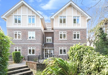 3 bedroom apartment to rent - Tregonwell Road, Bournemouth, BH2 - Property View 1