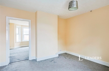 2 bedroom apartment to rent - Gorleston Road, BH12 - Property View 3