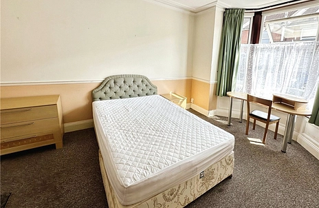 5 bedroom house for sale - Margate Road, Southsea, Hampshire, PO5 - Property View 2