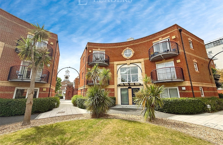 2 bedroom apartment for sale - Gunwharf Quays, Portsmouth, Hampshire, PO1 - Property View 1