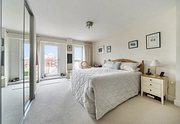 2 bedroom apartment for sale - Arethusa House, Gunwharf Quays, Portsmouth, Hampshire, PO1 - Property View 2