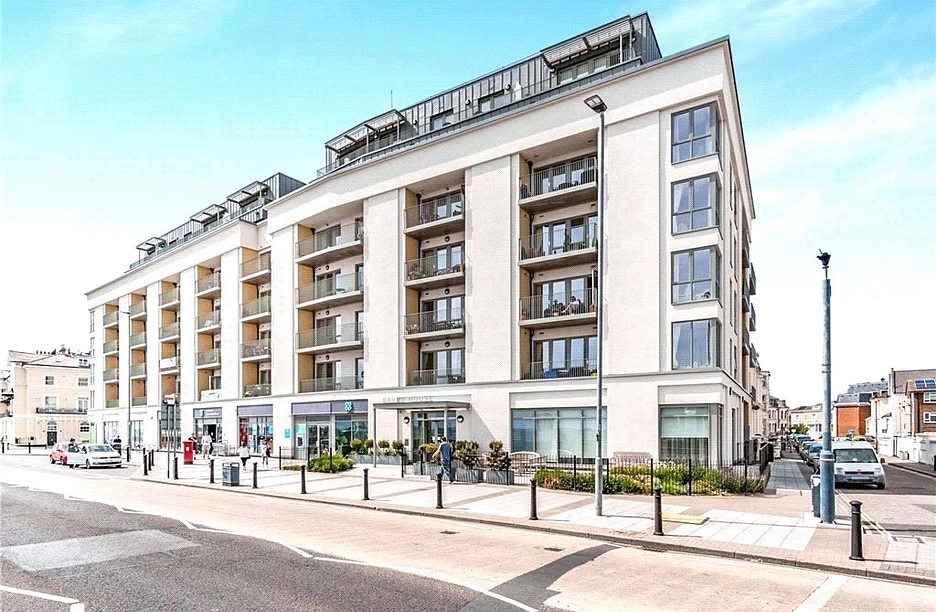 1 bedroom apartment for sale - South Parade, Southsea, Hampshire, PO4 - Property View 1