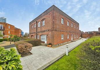 2 bedroom apartment for sale - Gunwharf Quays, Portsmouth, Hampshire, PO1 - Property View 1