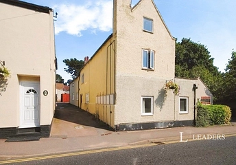 2 bed flat/apartment for rent in High Street, Quorn, Loughborough, LE12