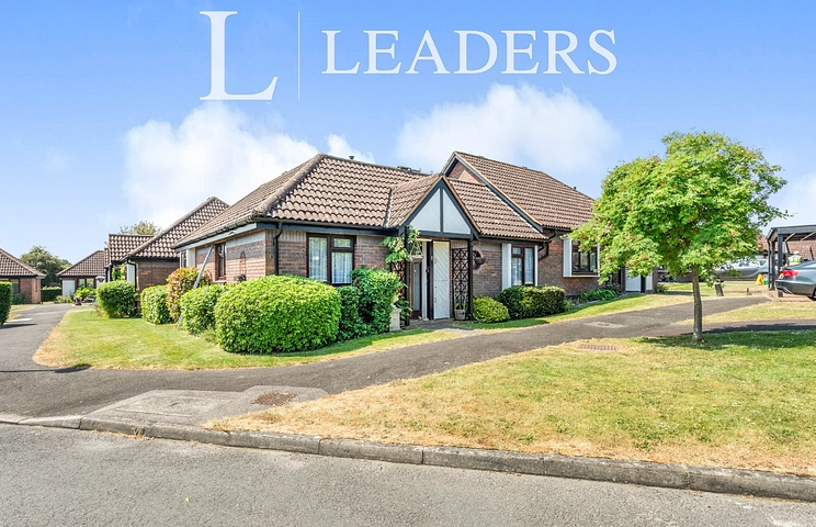 2 bedroom bungalow to rent - Willow Walk, Redhill, Surrey, RH1