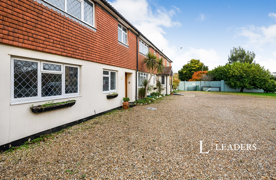 2 bedroom apartment to rent - First Floor Flat, Redhill, Surrey, RH1 - Property View 1