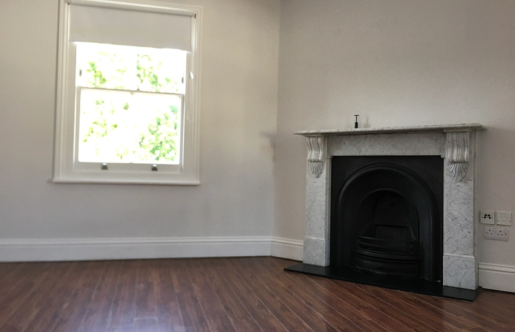 2 bedroom apartment to rent - Linkfield Street, Redhill, Surrey, RH1