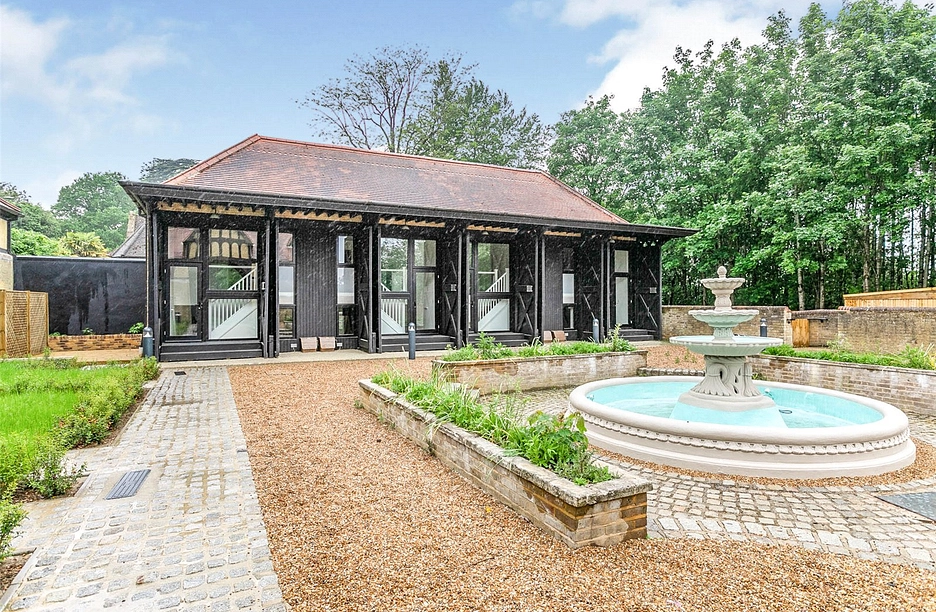 2 bedroom apartment to rent - Cormongers Lane, Nutfield, Redhill, Surrey, RH1 - Property View 1